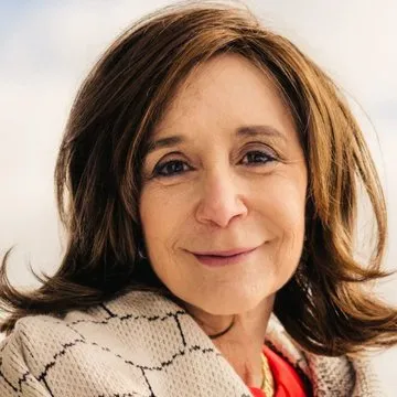 Sherry Turkle advierte que los chatbots de IA "deskill" nuestra empatía