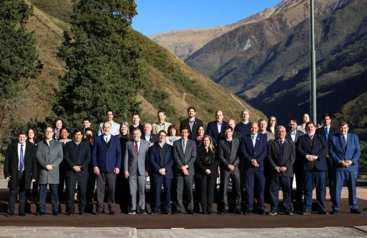 Tucumán en el Plenario de la CFI: Abad defendió el equilibrio fiscal