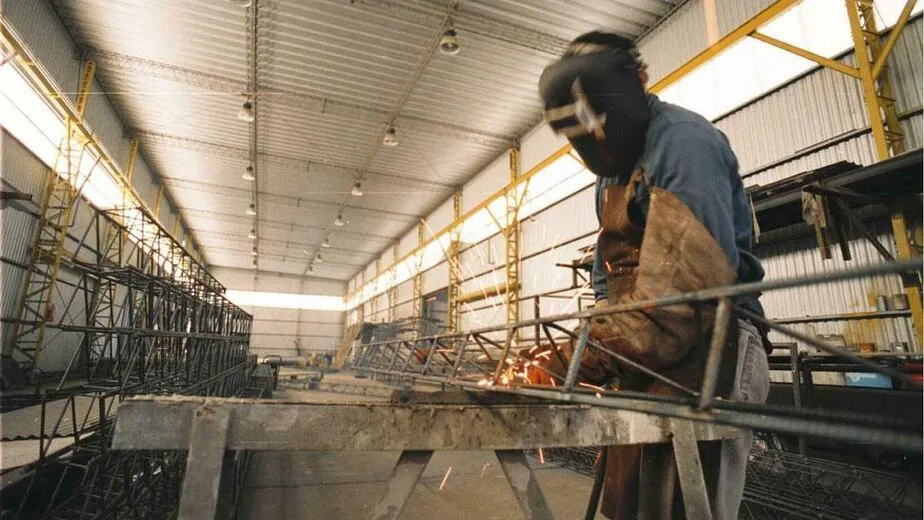 La actividad metalúrgica sigue sin repuntar y profundiza su caída interanual