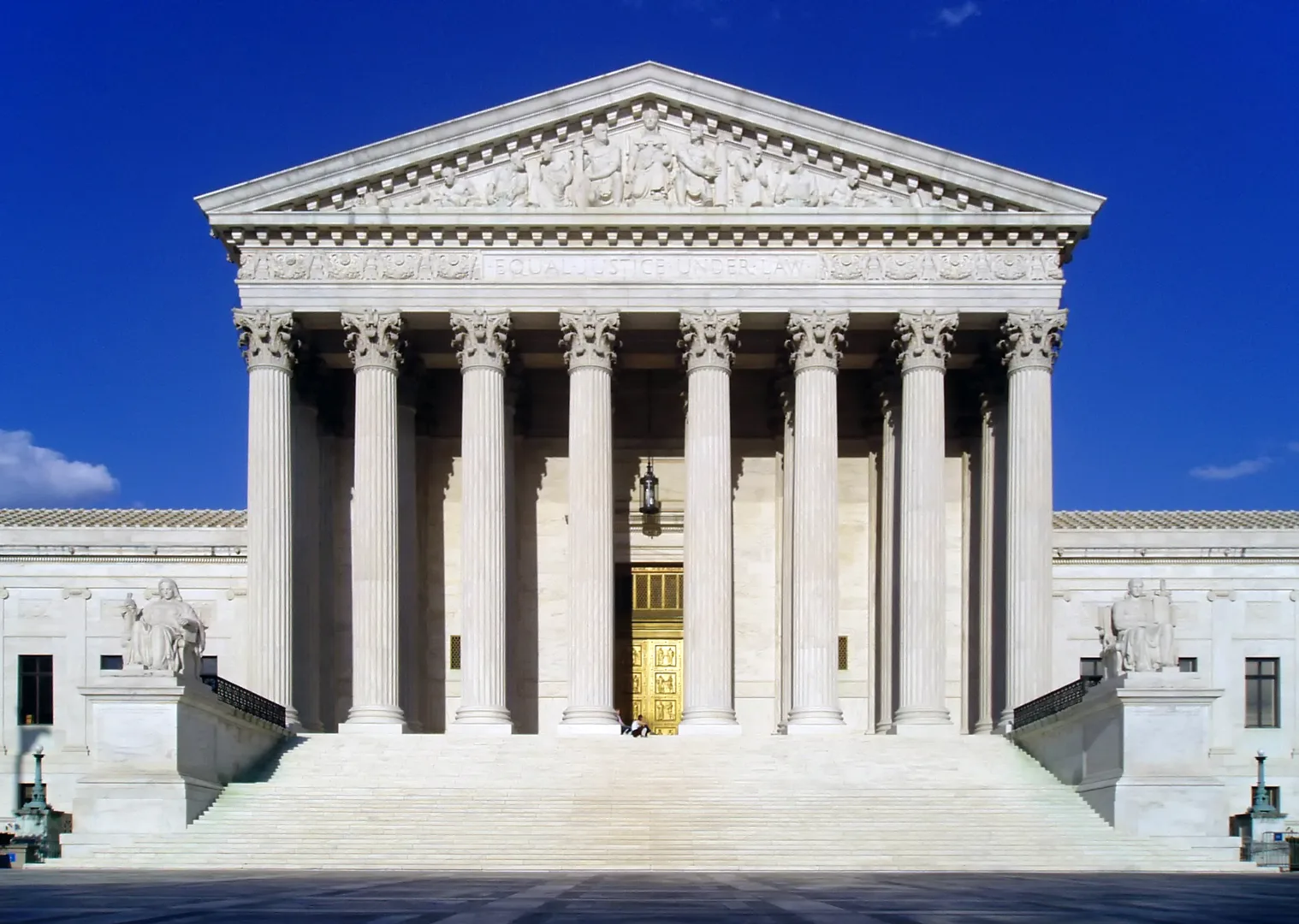 La Corte Suprema de EE.UU. ratificó la condena a Trump por abuso y difamación