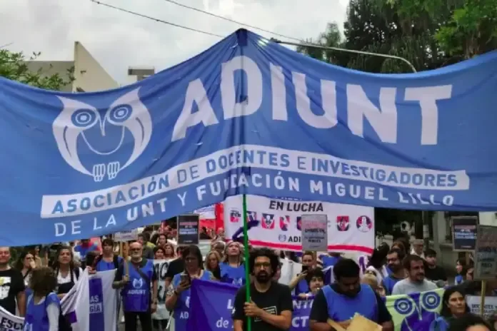 Universidades de Tucumán en paro por incumplimiento de Ley de Financiamiento