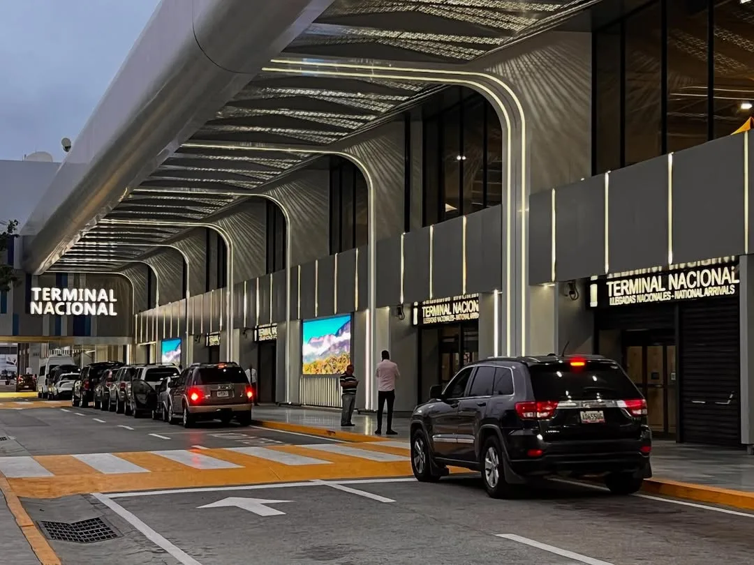 Reabrió el aeropuerto de Caracas tras los sismos en Venezuela