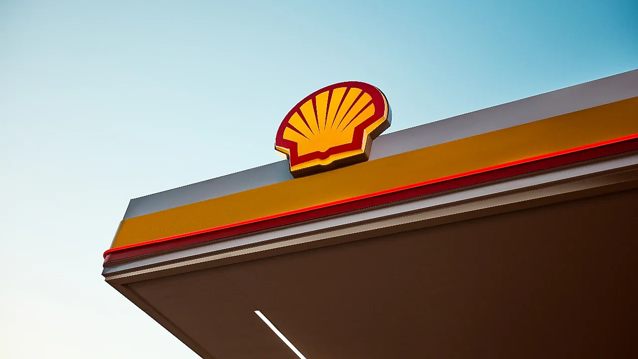 Mercuria cerró la compra de Raízen Argentina y controla la red Shell