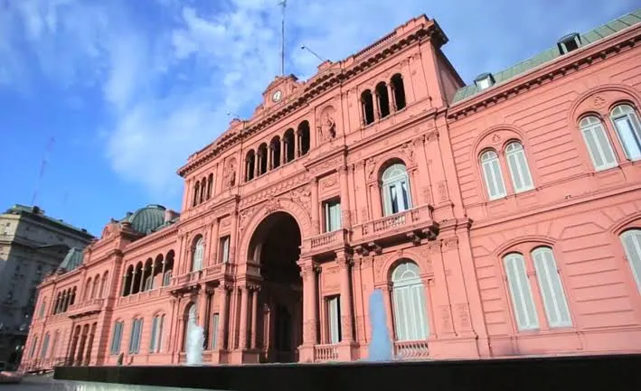 El Gobierno modificó el presupuesto 2026 por decreto y enviará la medida al Congreso