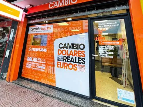 El ancla cambiaria vuelve al centro de la estrategia de desinflación