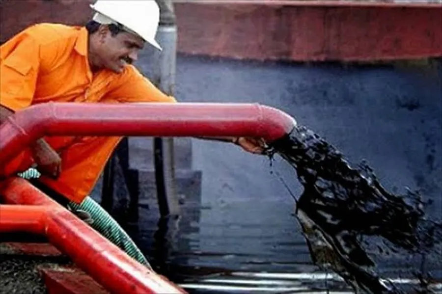 Petróleo Brent sube y supera los 96 dólares por tensiones entre EE.UU. e Irán