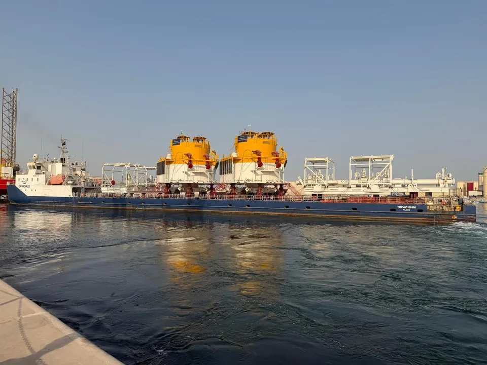 Las monoboyas del VMOS viajan a Punta Colorada para exportar petróleo de Vaca Muerta