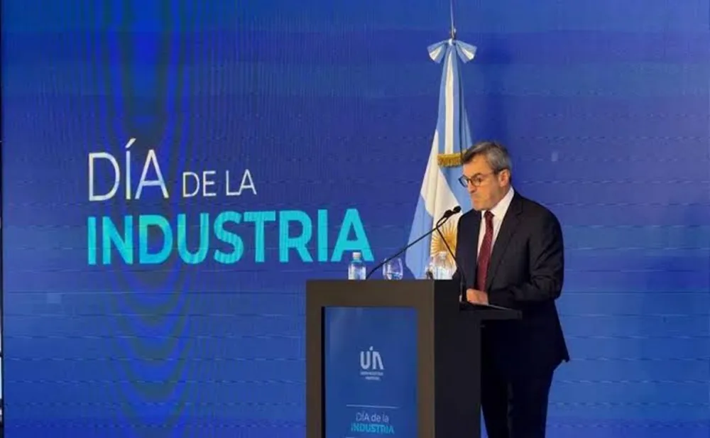La industria pyme sufre caídas en ventas y producción, según CEU