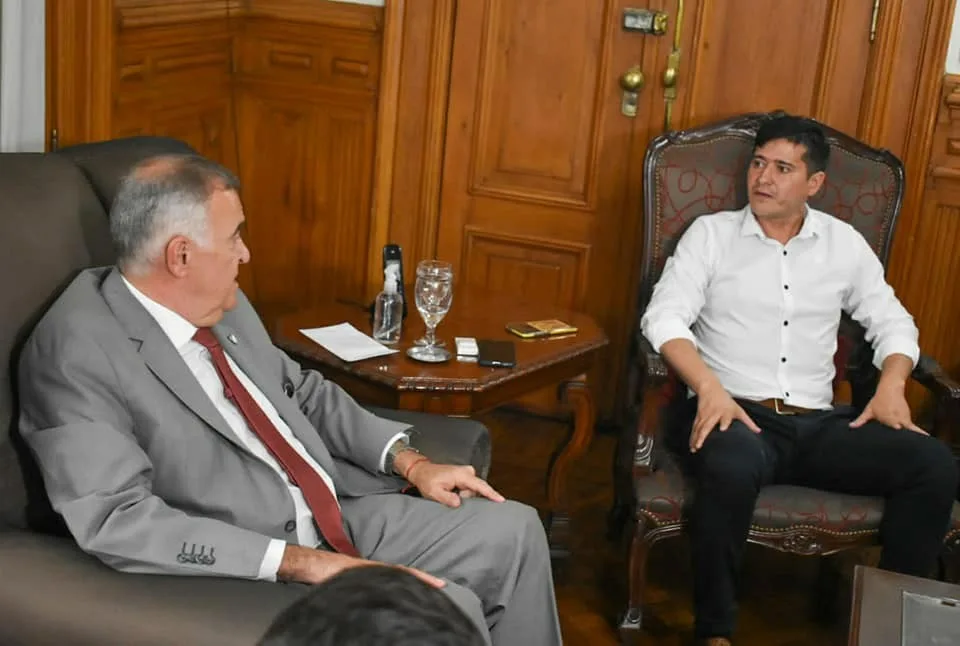 Chincarini arremete contra Alfaro: 'Ni en su barrio ganó en 2023'