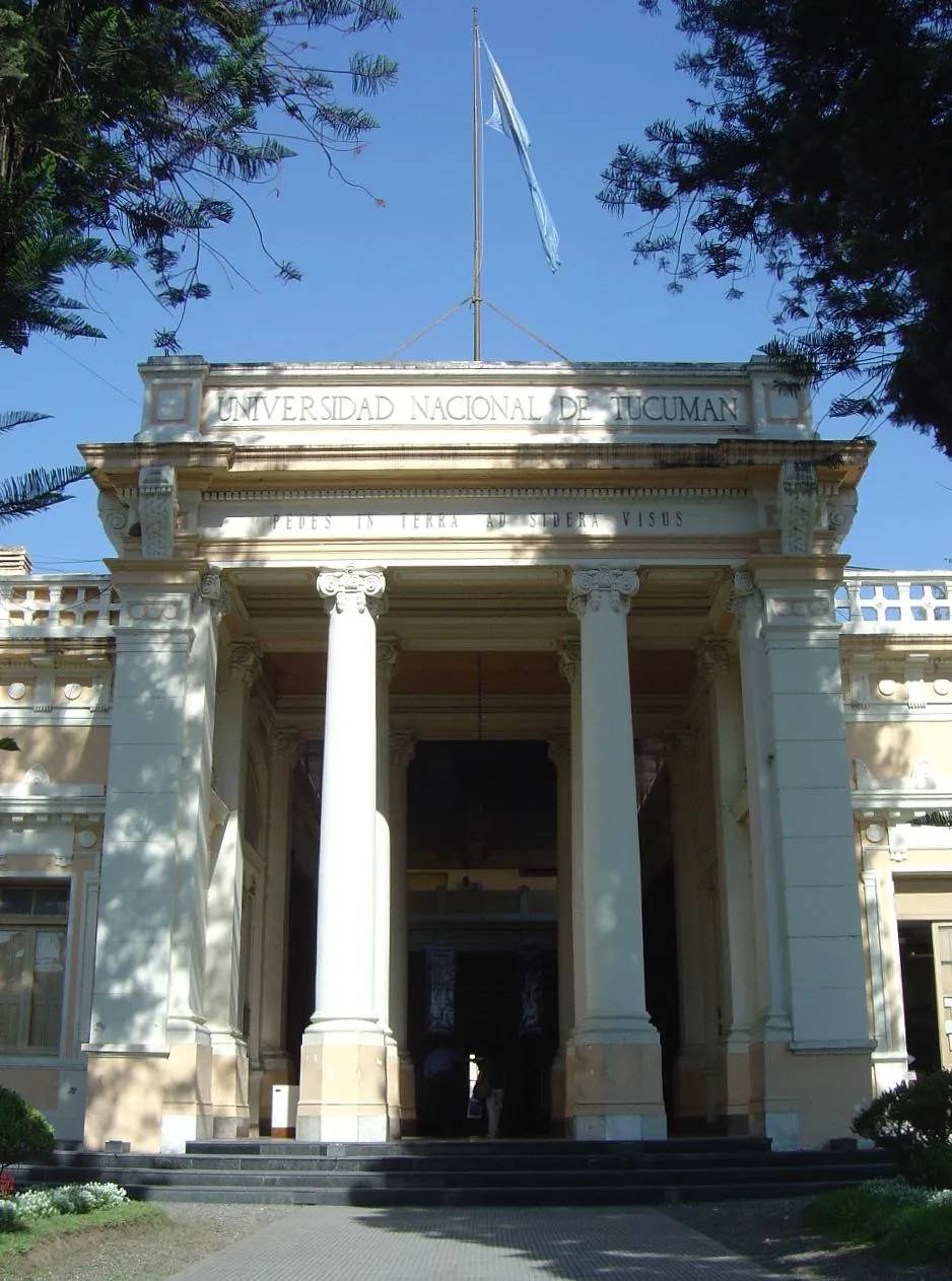Tucumán: el rector de la UNT pide respeto y anuncia muestra por los 80 años de Artes