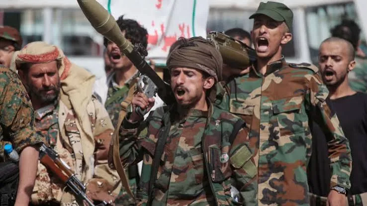 Yemen: 85.818 desplazados por el avance hutí hacia Bab el-Mandeb
