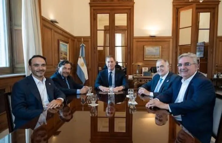 Santilli recibió a Jaldo, Saenz y gobernadores del Norte por el Presupuesto 2027