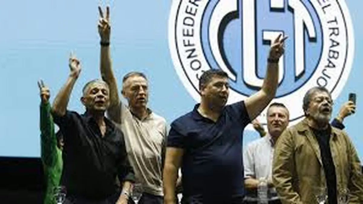 La CGT reclamó a la dirigencia peronista dejar atrás los egos para 2027